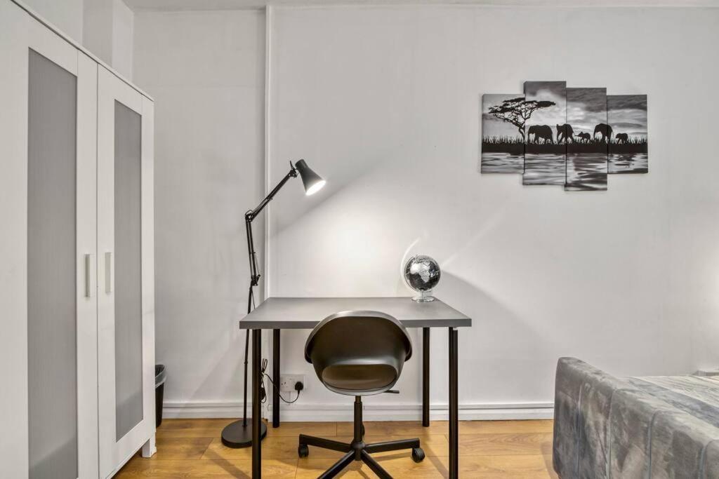 Peaceful 2-Bed South Bank Apartment London Exterior photo