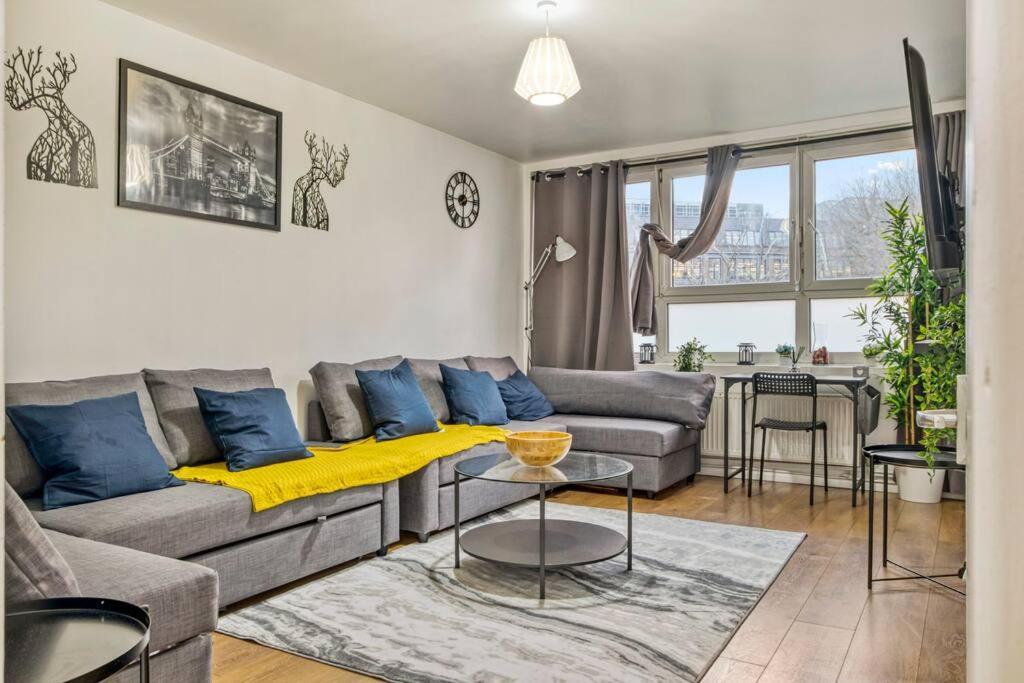 Peaceful 2-Bed South Bank Apartment London Exterior photo